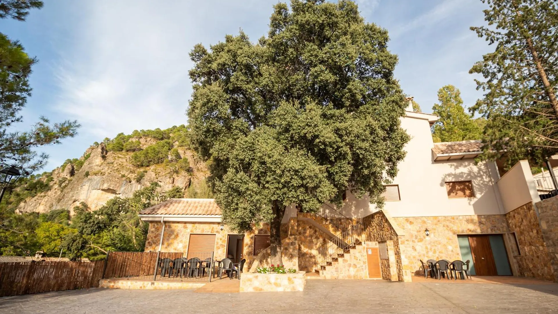 Apartamentos 7 Puentes Sierra Cazorla Las 5 Casas Iguales 버언커 0*,  스페인